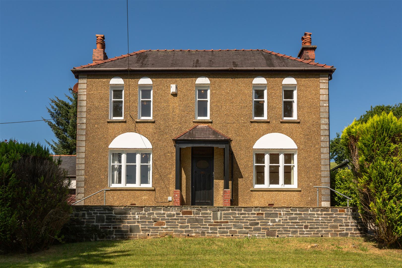 Heol Y Plas, Llannon, Llanelli, SA14 6AD